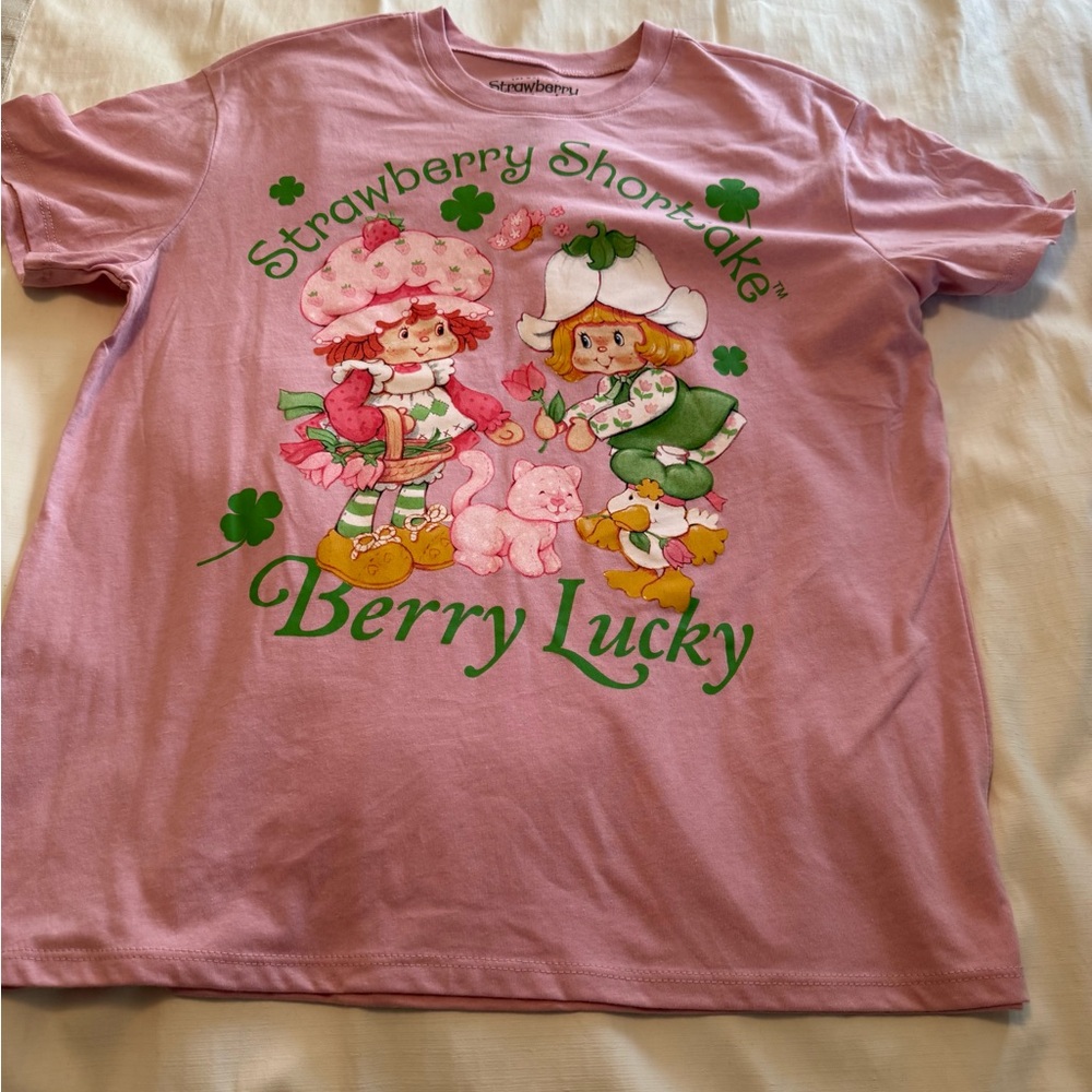 Juniors Pink Strawberry Shortcake Graphic Tee S (4-6)